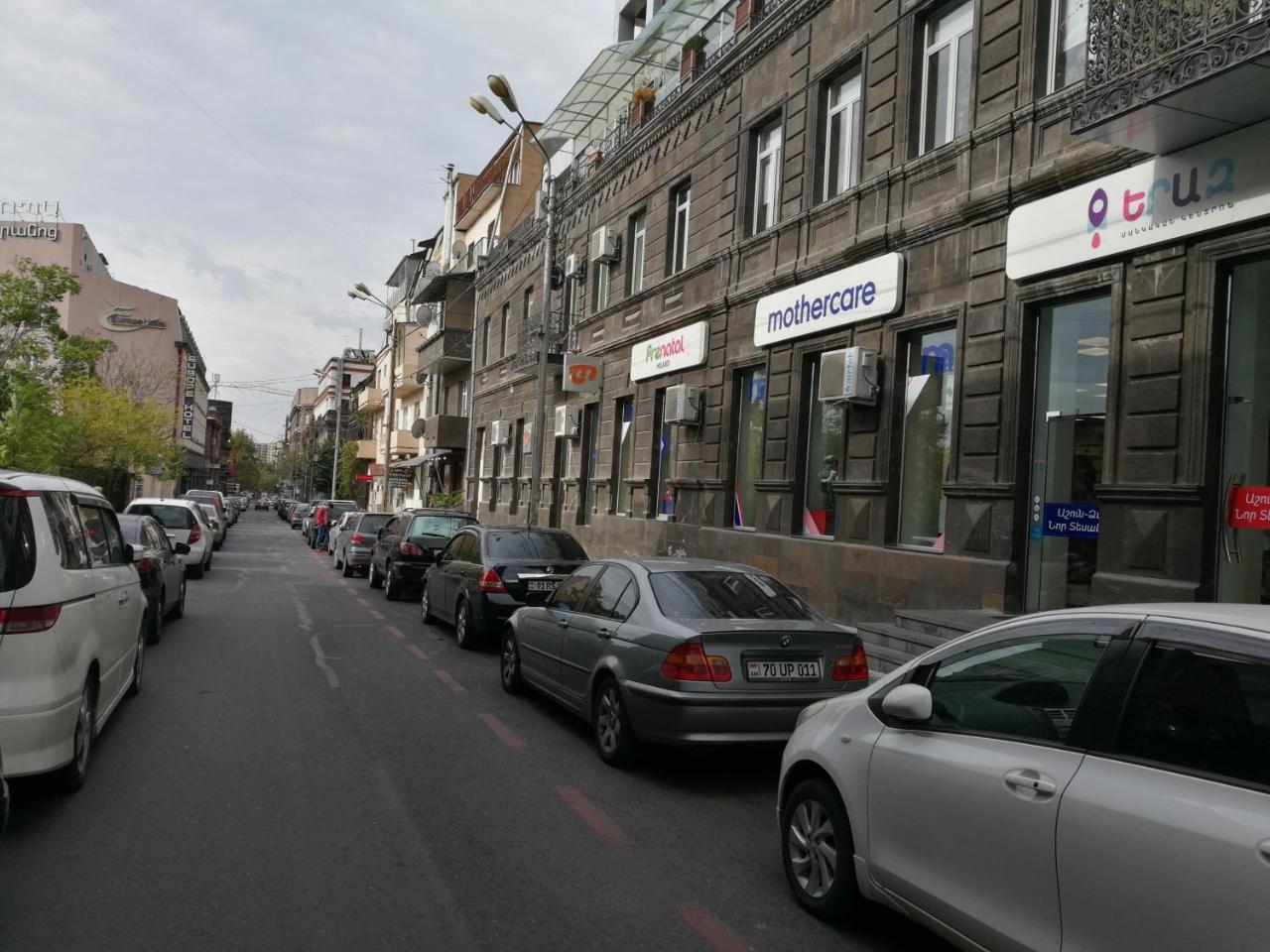 Apartment #1 In The City Center Erevan Exterior foto